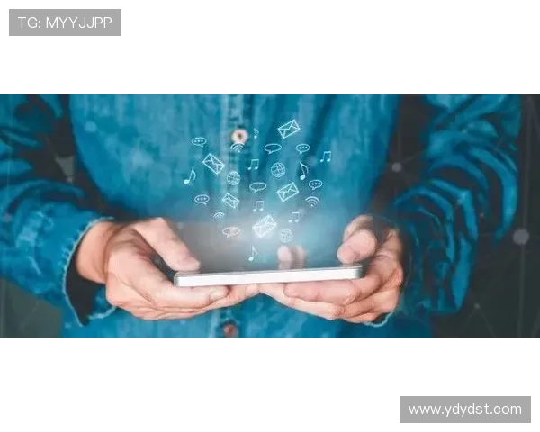 足球明星海报测评图片解析与推荐让你了解明星背后的故事与魅力 足球明星海报测评图片解析与推荐让你了解明星背后的故事与魅力